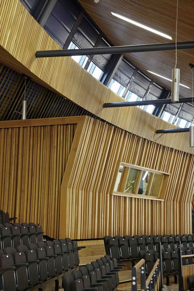 Rullegardiner, Puma, Room shot "Yarm School", Stockton-on-Tees, United Kingdom