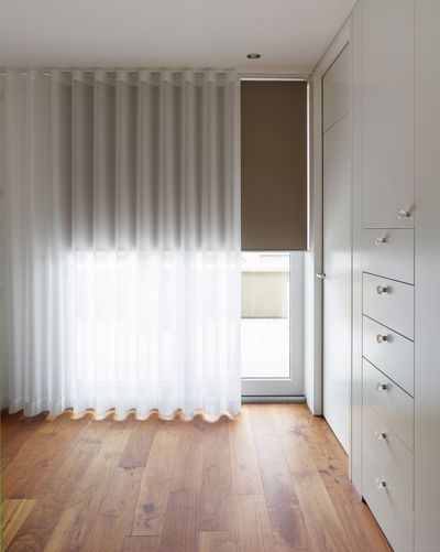 Curtain Systems, SG 6010, Colorama 1, Room shot "Private Home", Gümligen, Switzerland, Wave