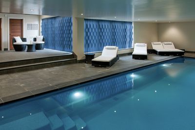 Lamelgardiner, SG 2810, Multi Visio, Room shot "Rawsons Retreat", Kent, United Kingdom, Vertical Waves