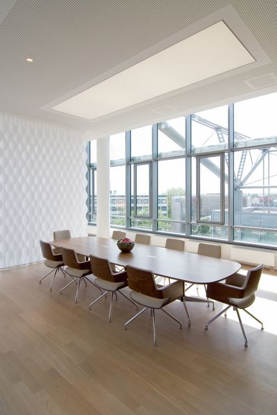 Lamelgardiner, SG 2900, Multi Visio, room shot ""Office Gehrke econ in the Torhaus", Hannover, Germany, Vertical Waves