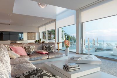 Rullegardiner, SG 4970, Colorama 2, Casa Violi, Mallorca, Spain