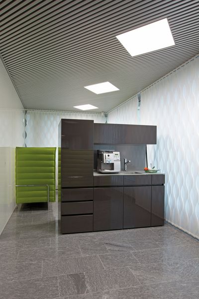 Vertical Blind Systems, SG 2810, Multi Visio, Raiffeisen, Schötz, Switzerland, Vertical Waves
